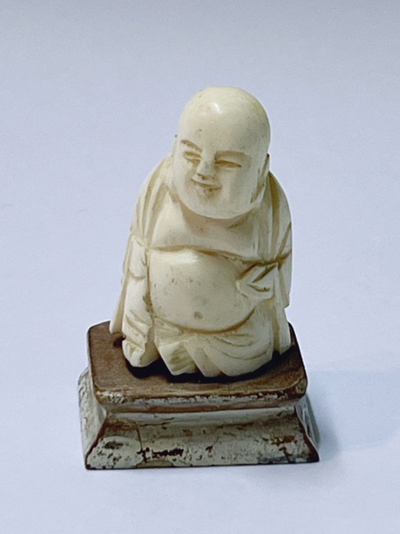 Buddha i elfenben