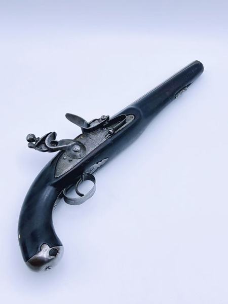 Flintlåspistol, trolig 1700-tallet. 
