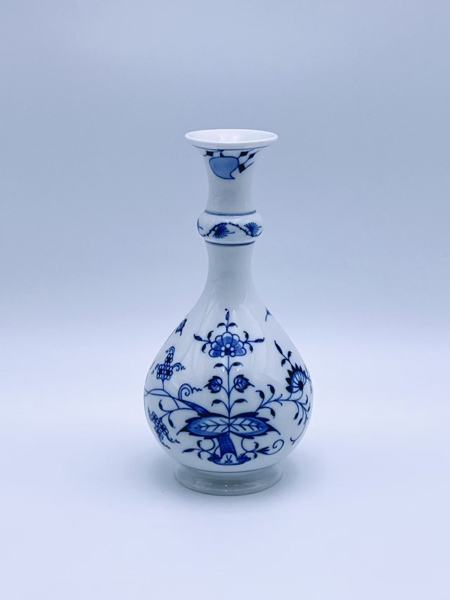 Meissen Svibel vase med håndmalt dekor.