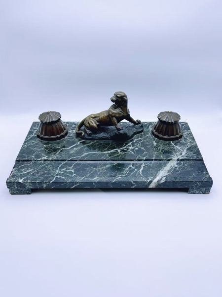 18/1900t Skrivebordsett i marmor og bronse