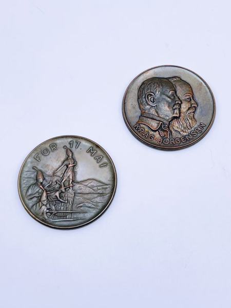 2 medaljer i kobber