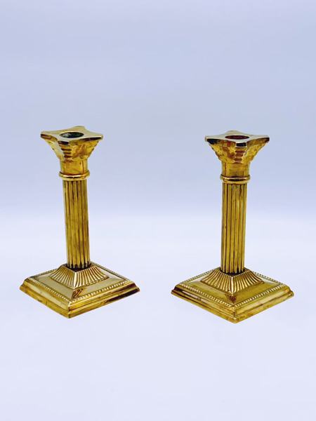 Ett par Louis XVI / Neoclassical lysestaker