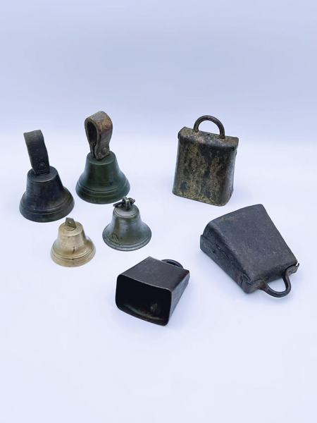1800t Lot med diverse bjeller