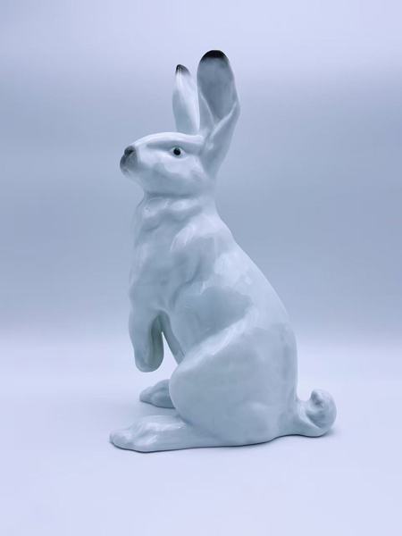 PP-Johan Sirnes "Sittende Hare" Skulptur