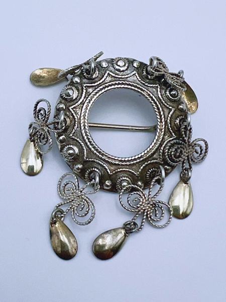 830s-sølje med lauv 