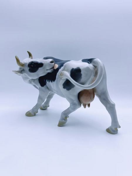  B&G figurine Nr. 2161 "Ku"