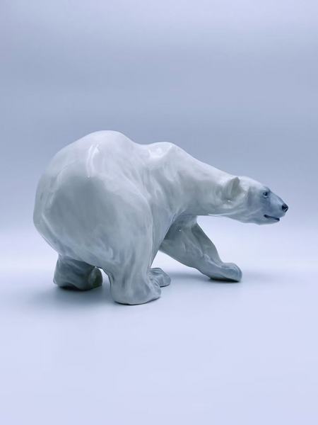 Royal Copenhagen "Isbjørn" Nr. 1137 Figurine