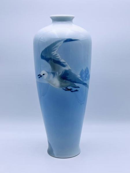 PP-H.37cm Thorolf Holmboe (1866–1935) "Måke" Vase