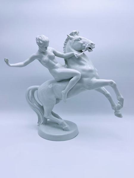 Rosenthal Anton Grath(1881-1956) "Hesterytter" Nr. 519