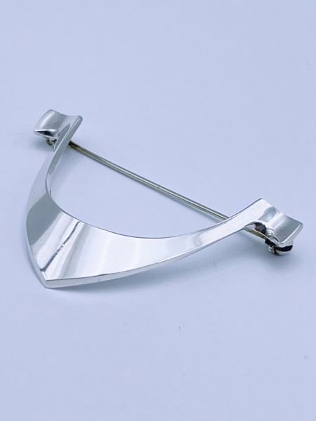 925s-Tone Vigeland "HOOK" Brosje. PLUS, Norway Design