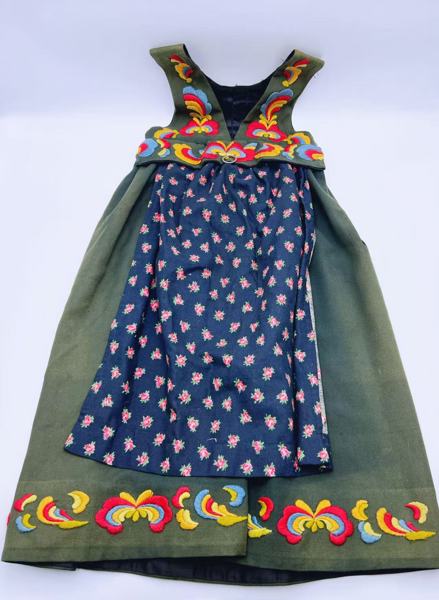 Barnebunad Hallingdal Grønn