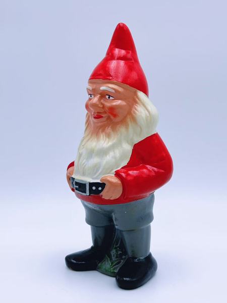 Nisse i keramikk. H 21 cm