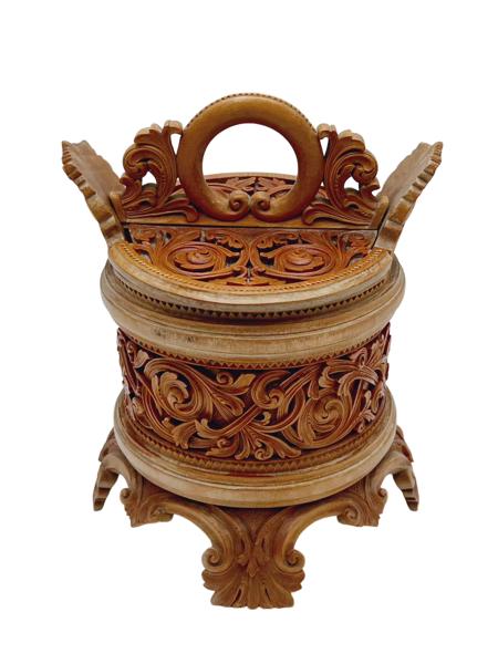 Rikt utskåret smørambar, Gudbrandsdalen