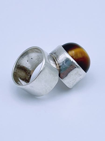 925s-Design Ring i Sølv med Tigerøye