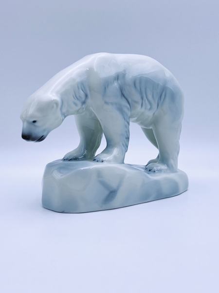 PP- Johan Sirnes "Stående Isbjørn"