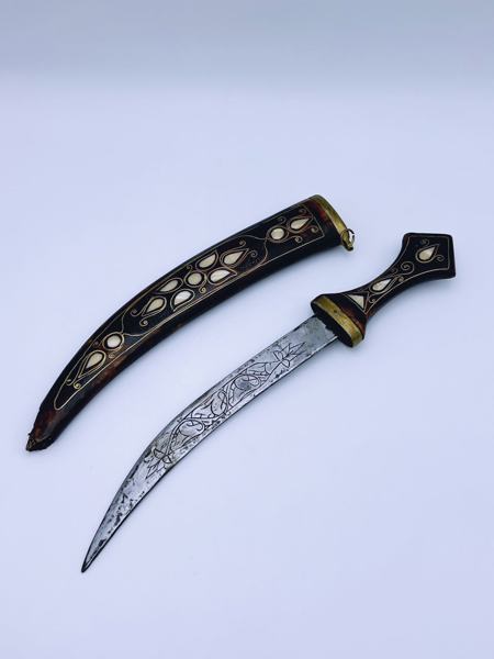 Dolk med perlermor, ant. tyrkisk