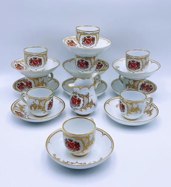 1800t Meissen Kaffe-Servise med Håndmalt Våpenskjold 