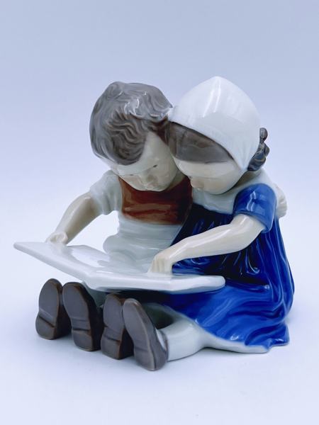 B&G "Barn som leser bok", Nr. 1567