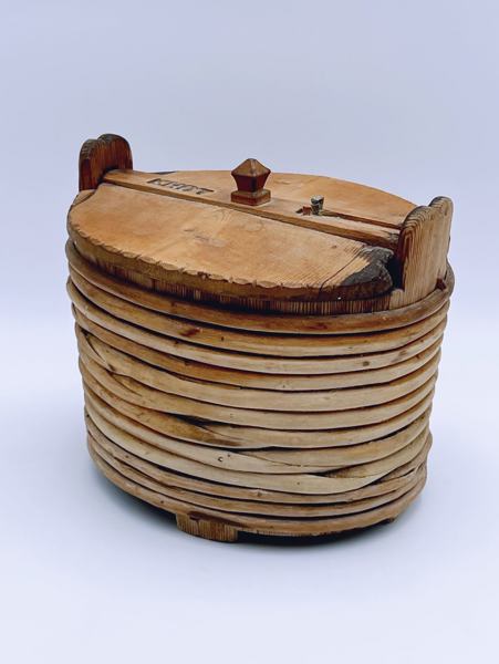 1800t Oval Smørtine  