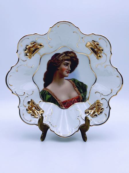PP 1887-1911 Prydfat med dameportrett dekor 0237