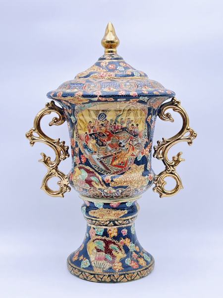 H.44cm Urne med lokk. Kina