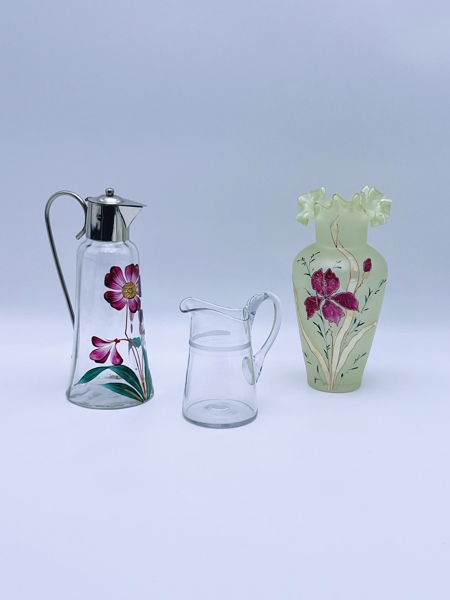 18/1900t mugger og vase 