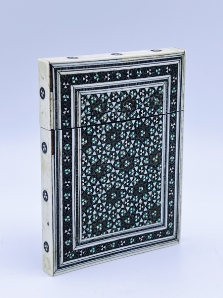 1800t Anglo-Indian Kort Etui i Sandeltre og Elfenben