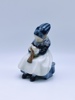 Royal Copenhagen Nr. 1314 figurinne "Amager Girl"