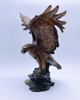 Skulptur "Ørn med Spredte Vinger" i patinert bronse, signert