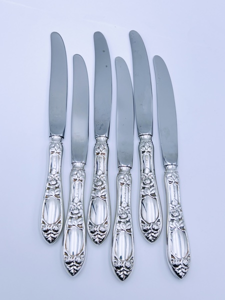  830S- 6 "Opphøyet Rose" spisekniver L. 22cm 