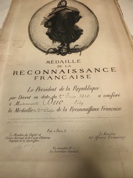 Lily Due-Datert 1919. Medalje for fransk anerkjennelse